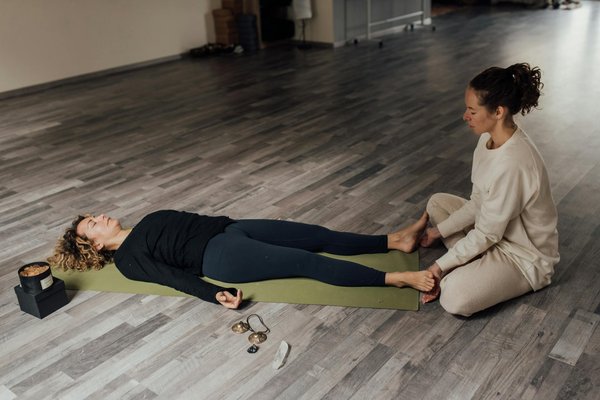 Top stratégies d'hydratation de la peau avec acide hyaluronique à lyon